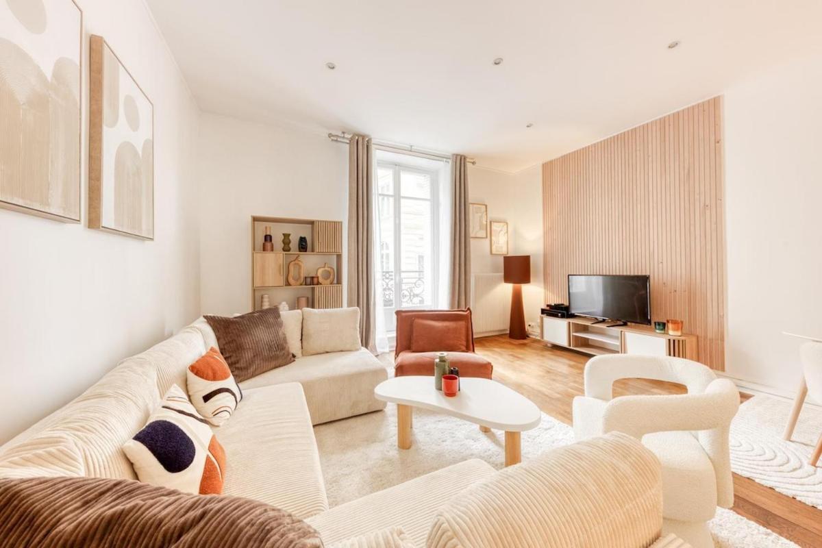 Arc & Luxe Champs-elysees Apartment Paris