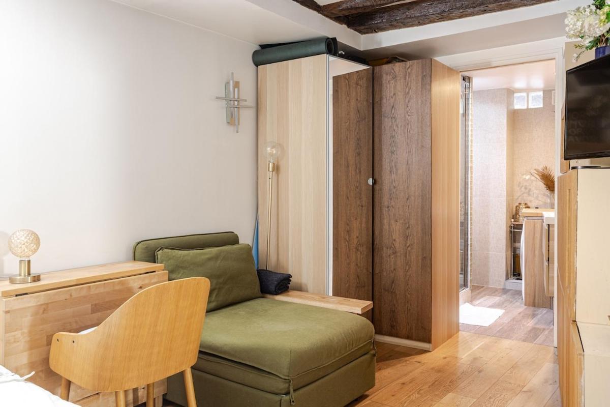 Petit Maison En Plein Coeur De 9eme Apartment Paris