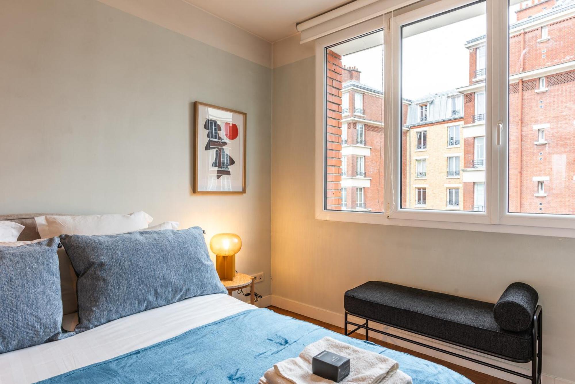 Luxury Flat For 6 People With Balcony - Near Metro * Paris