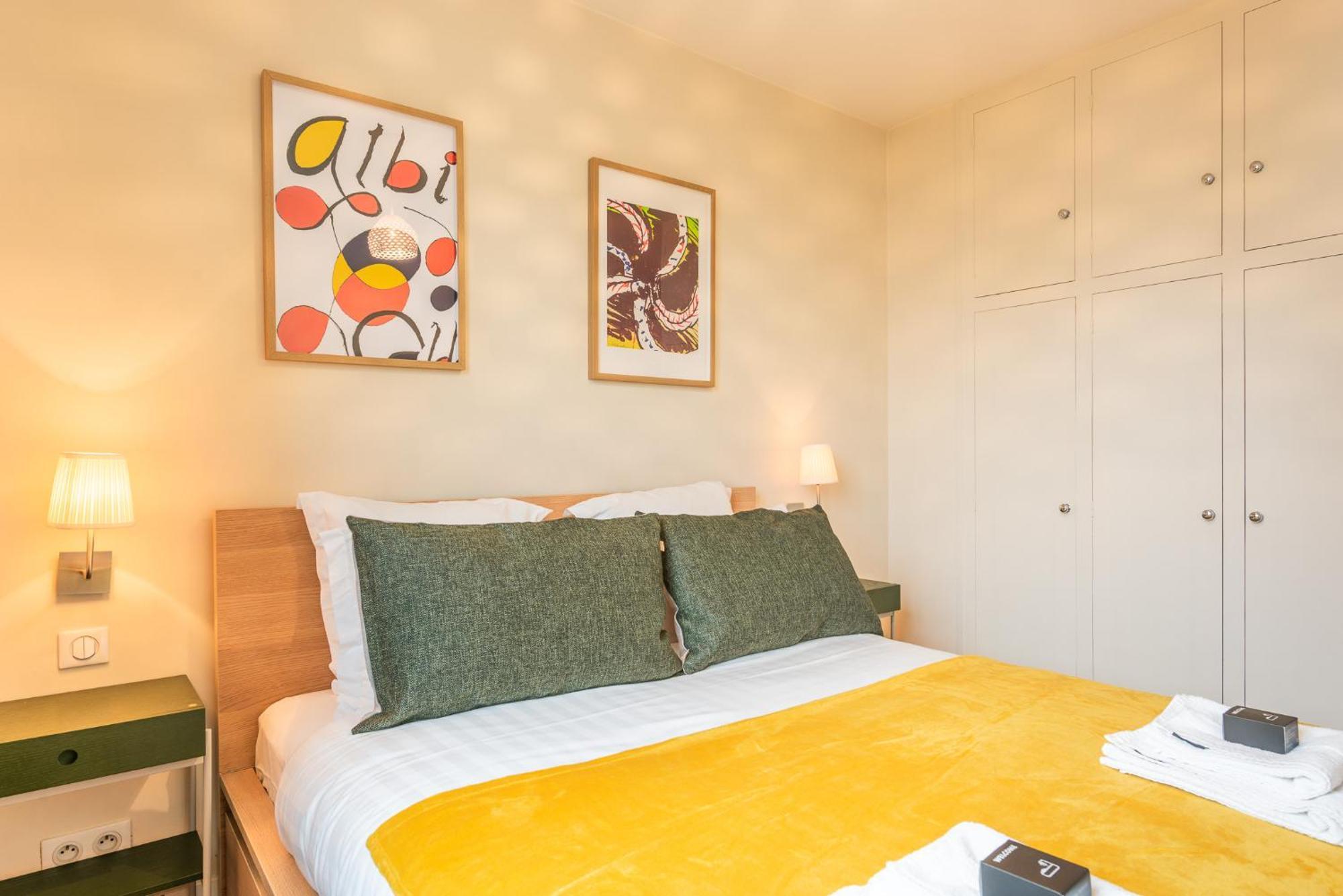 Luxury Flat For 6 People With Balcony - Near Metro Apartment Paris