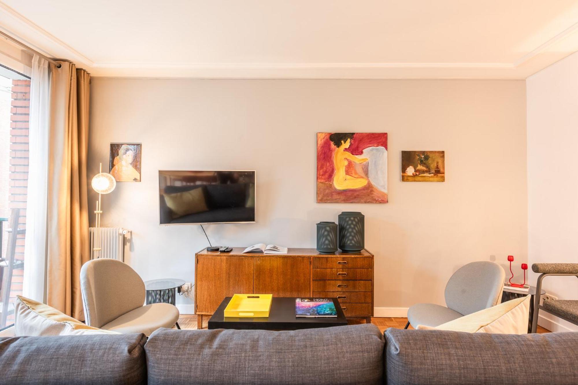 Apartment Luxury Flat For 6 People With Balcony - Near Metro *