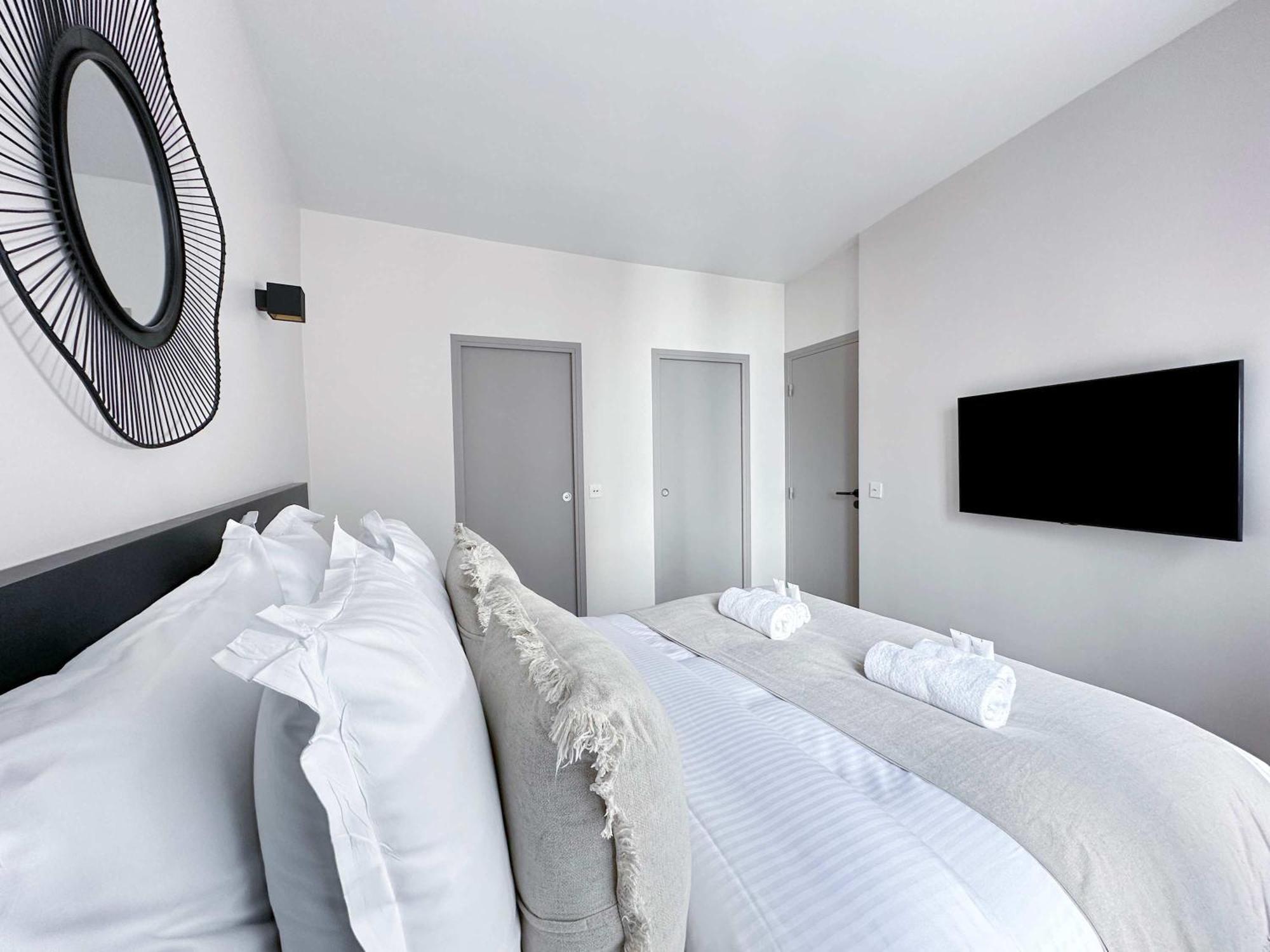 Apartment Luxembourg Garden Family Flat Delight *