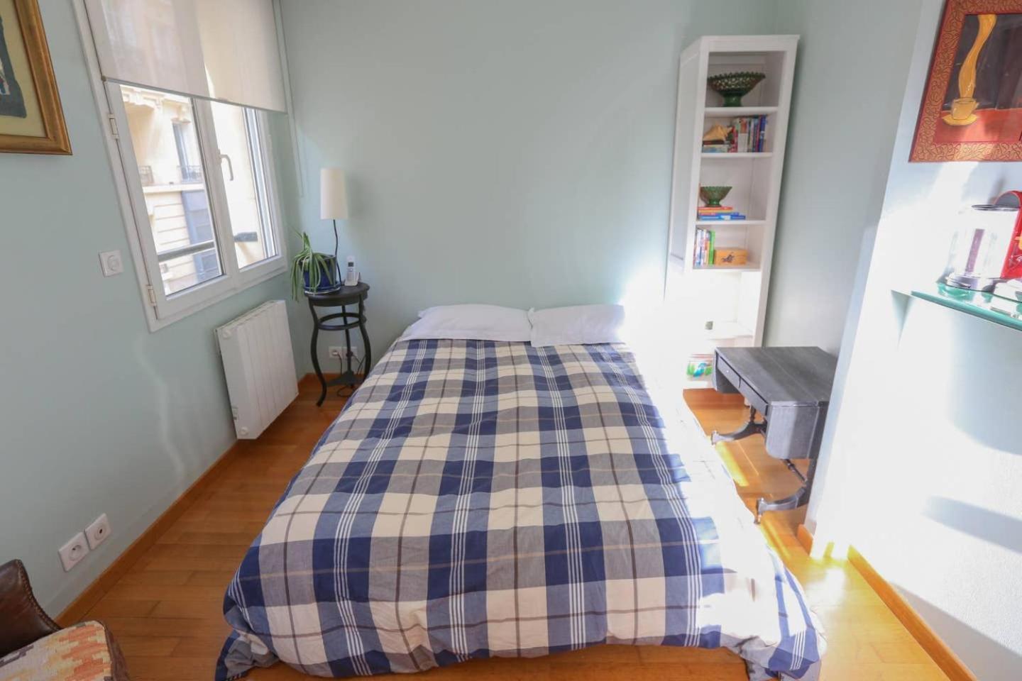 Bright Pied-a-terre Eiffel Tower 4 People * Paris