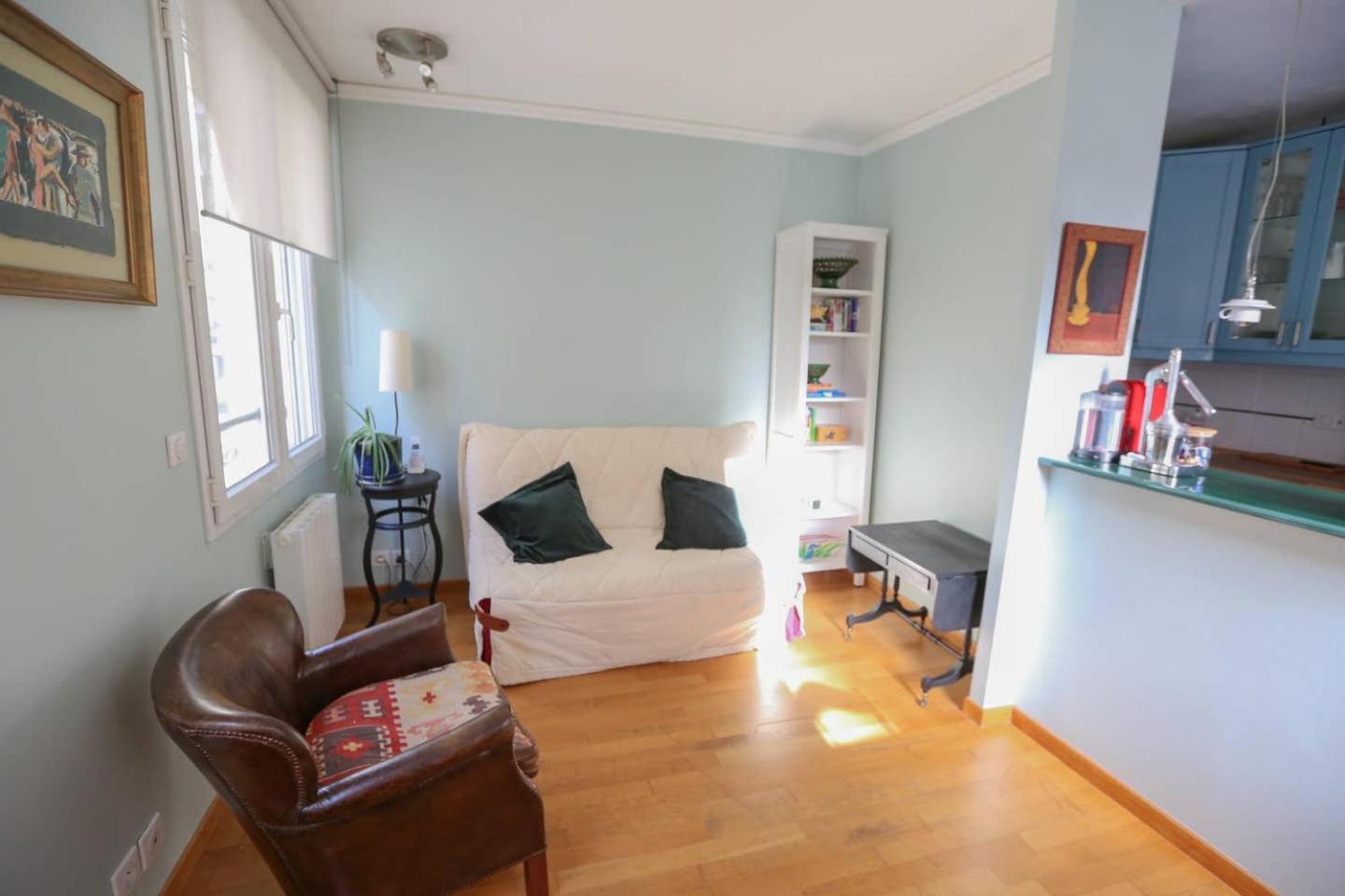 Apartment Bright Pied-a-terre Eiffel Tower 4 People *