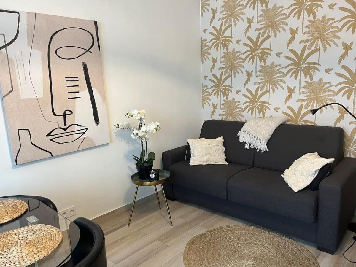 Apartment Montmartre Sacre Coeur Superb Duplex