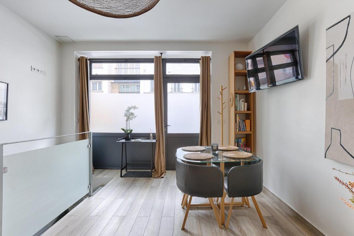 Apartment Montmartre Sacre Coeur Superb Duplex Paris