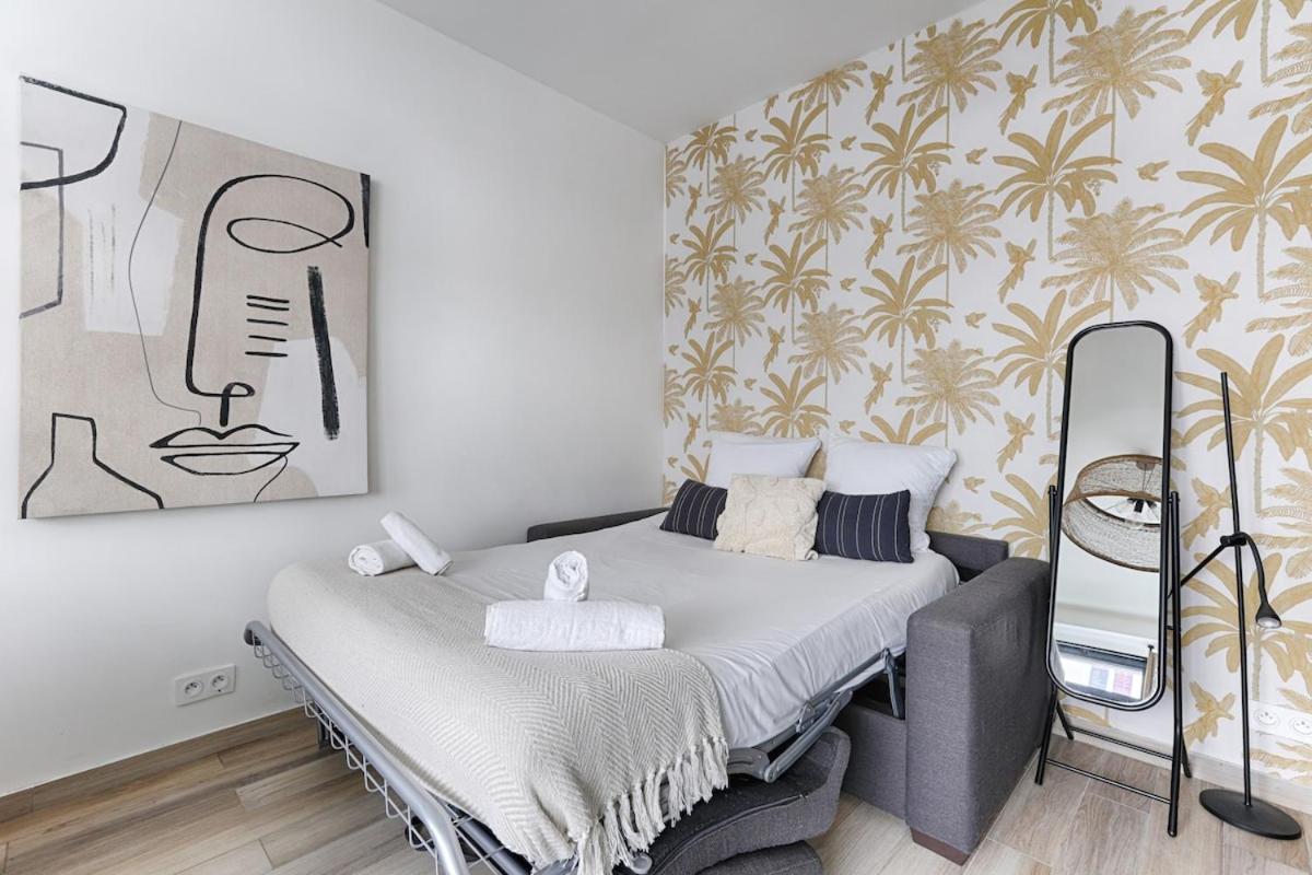 Apartment Montmartre Sacre Coeur Superb Duplex Paris