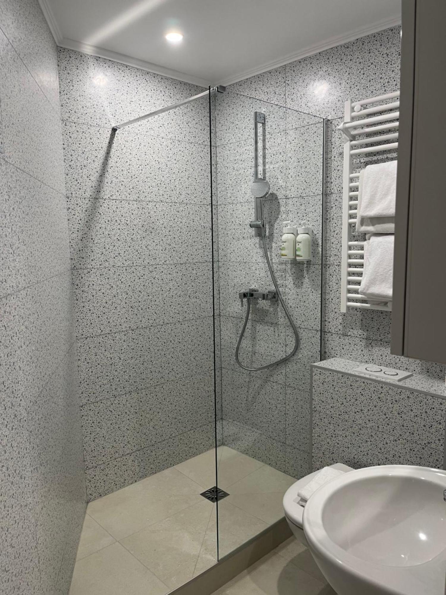 Du Dragon Hotel Paris