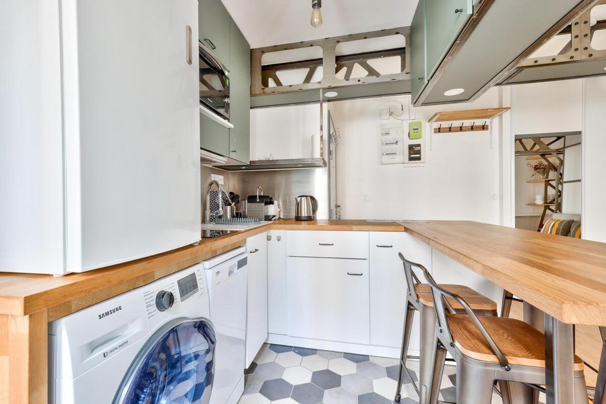 Lovely 5 Mn Walk To Laumiere Metro Station Apartment *