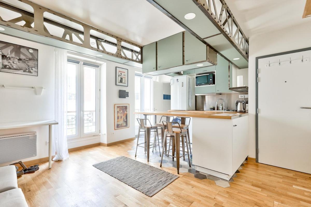 Lovely 5 Mn Walk To Laumiere Metro Station Apartment *