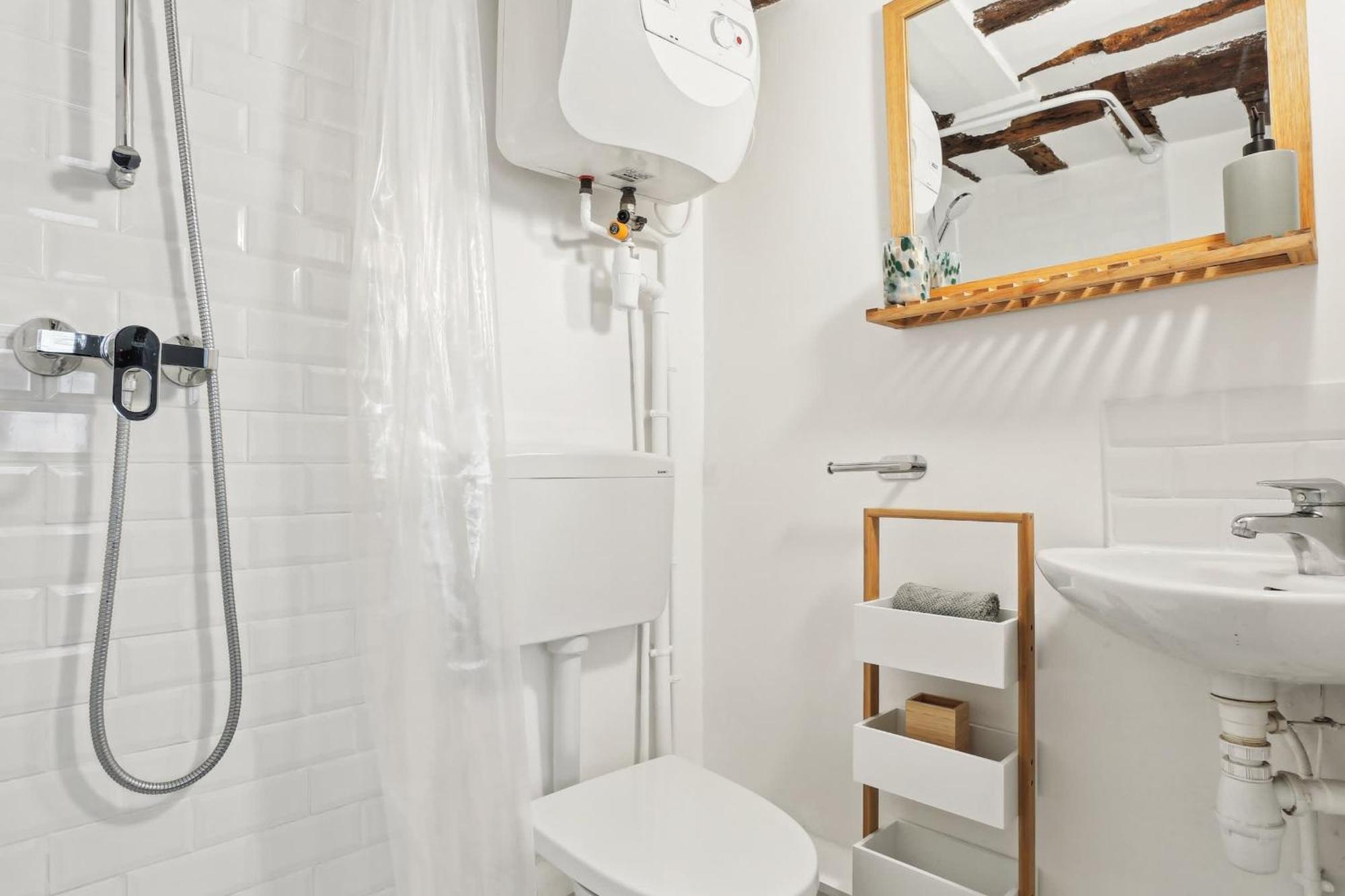 Apartment Bnbnova - Le Marais & Francs Bourgeois Paris