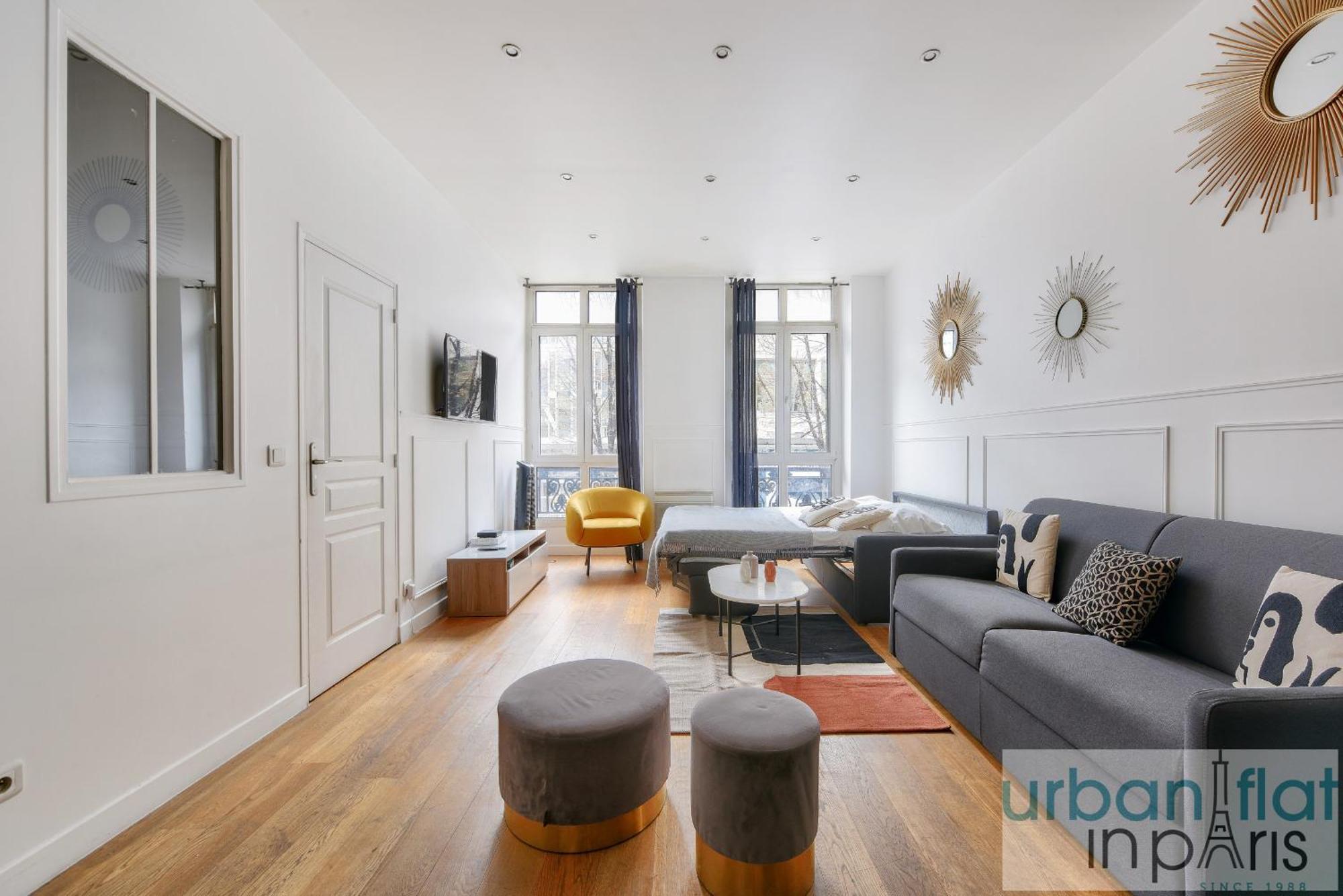 Urban Flat 34 - Beautiful 3 Bedroom Louvre Paris