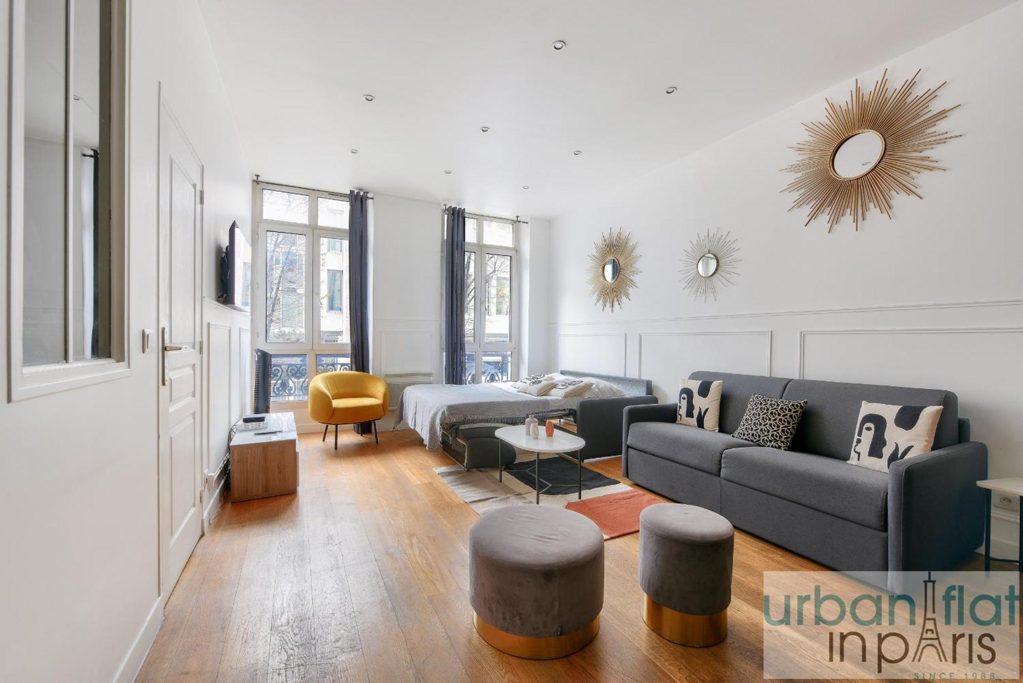 Urban Flat 34 - Beautiful 3 Bedroom Louvre