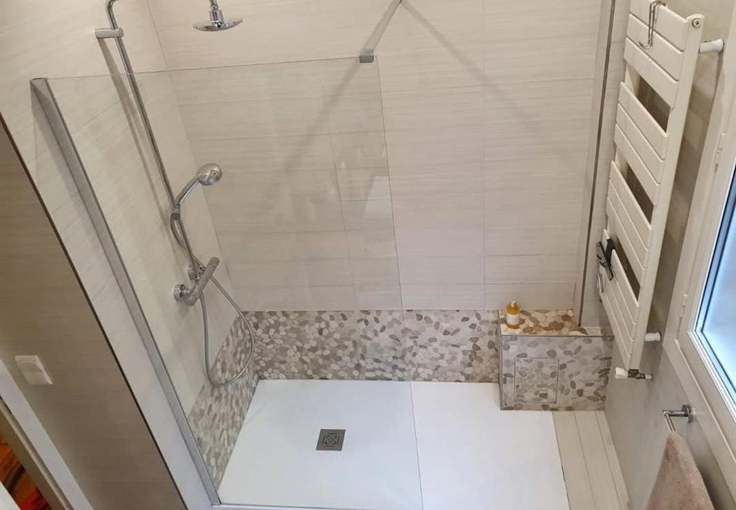 Spacieux Pour 4 Pers, Proche Arc De Triomphe Et Champs-elysees Apartment *