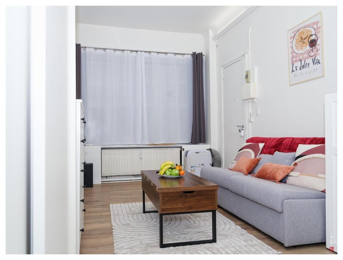Apartment Joli En Plein Coeur De ! *