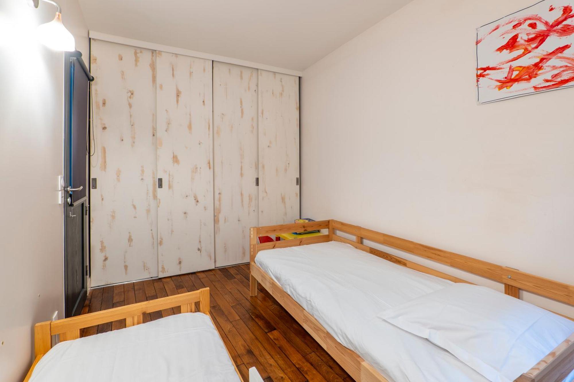 Veeve - Wooden Warmth * Paris