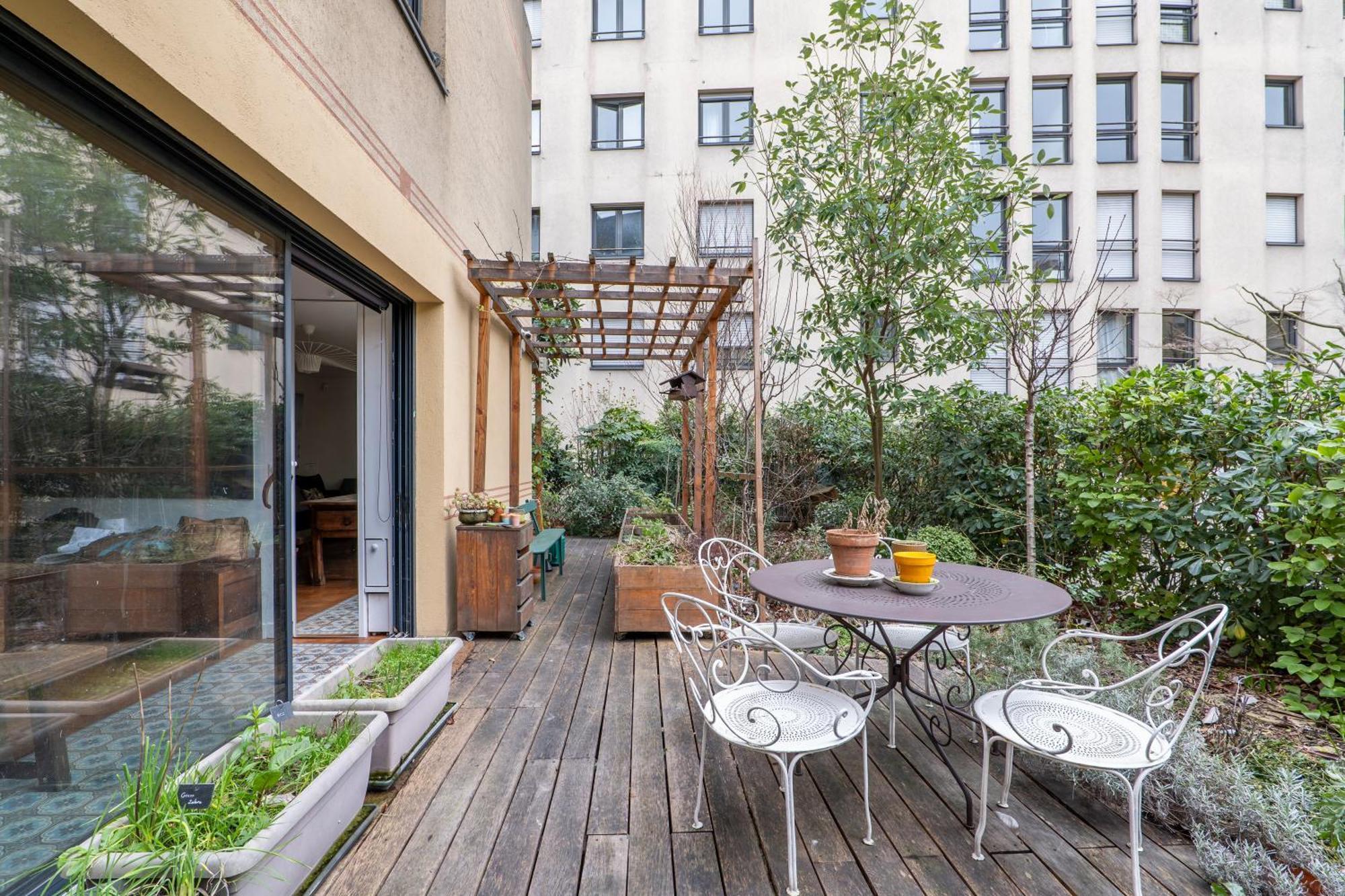 Apartment Veeve - Wooden Warmth