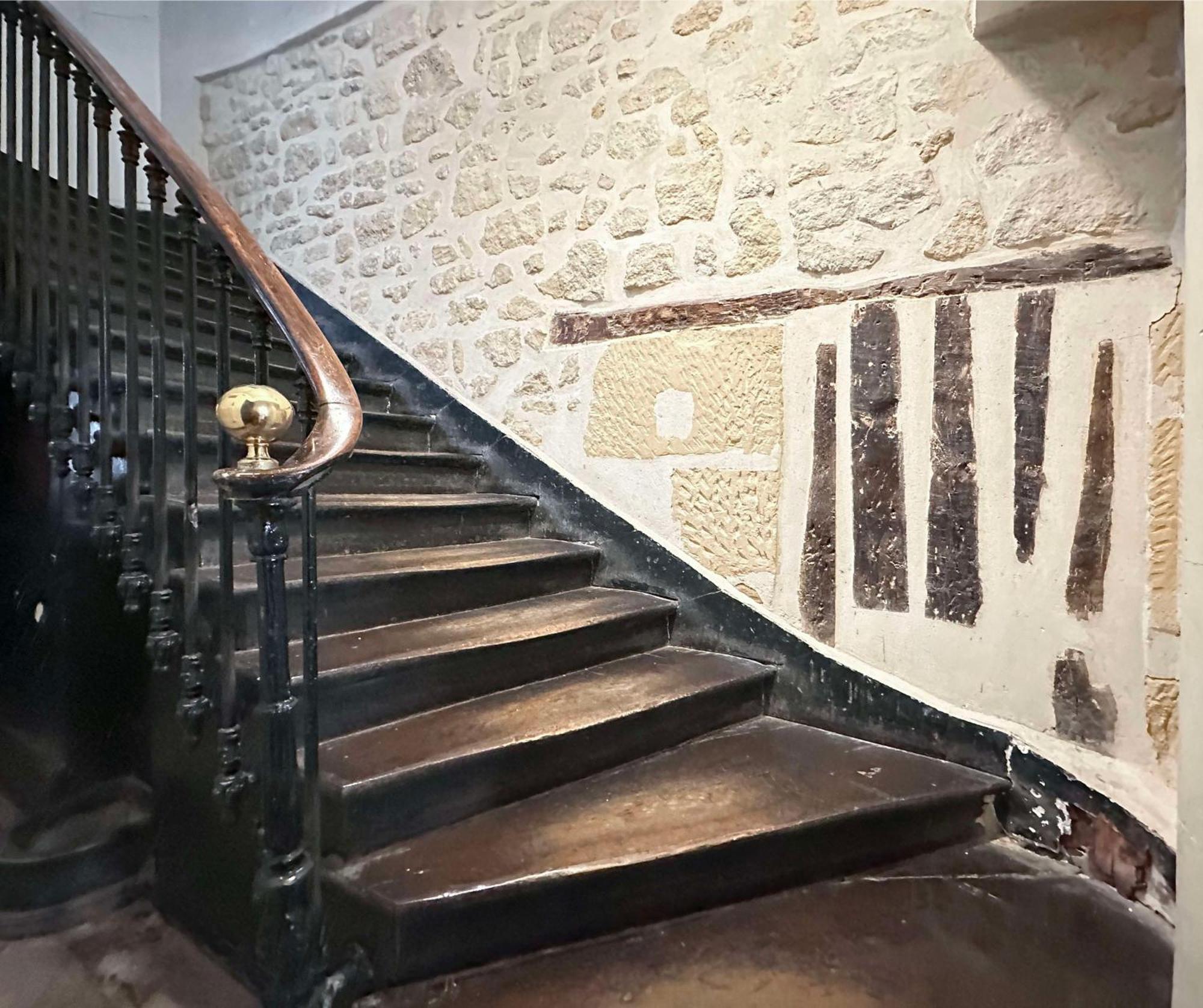 Spacious In Saint-germain-des-pres *