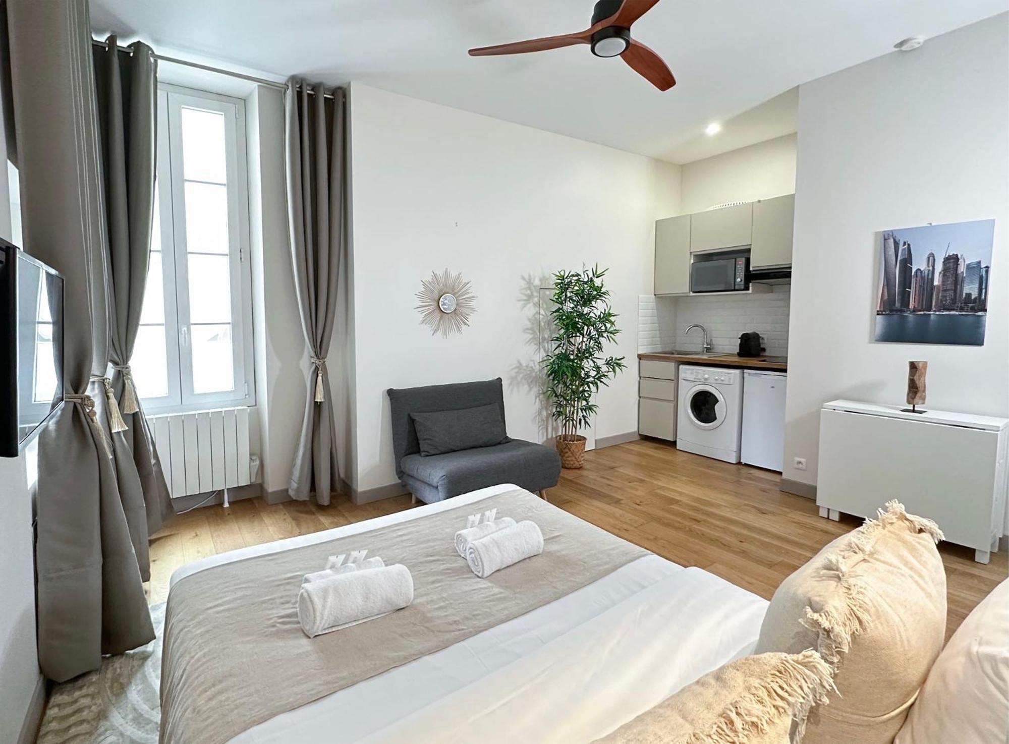 Spacious In Saint-germain-des-pres * Paris