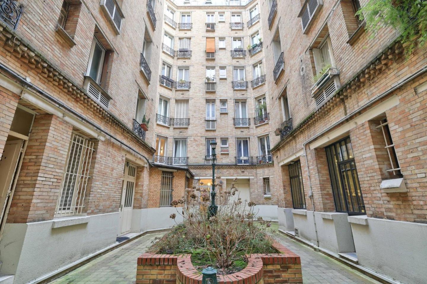 Guestready - Cosy Nest In Batignolles