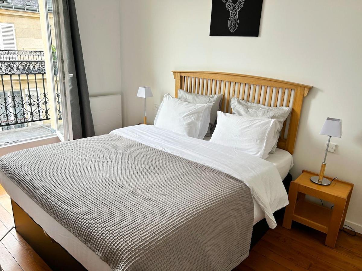 Bastille Hideaway Apartment