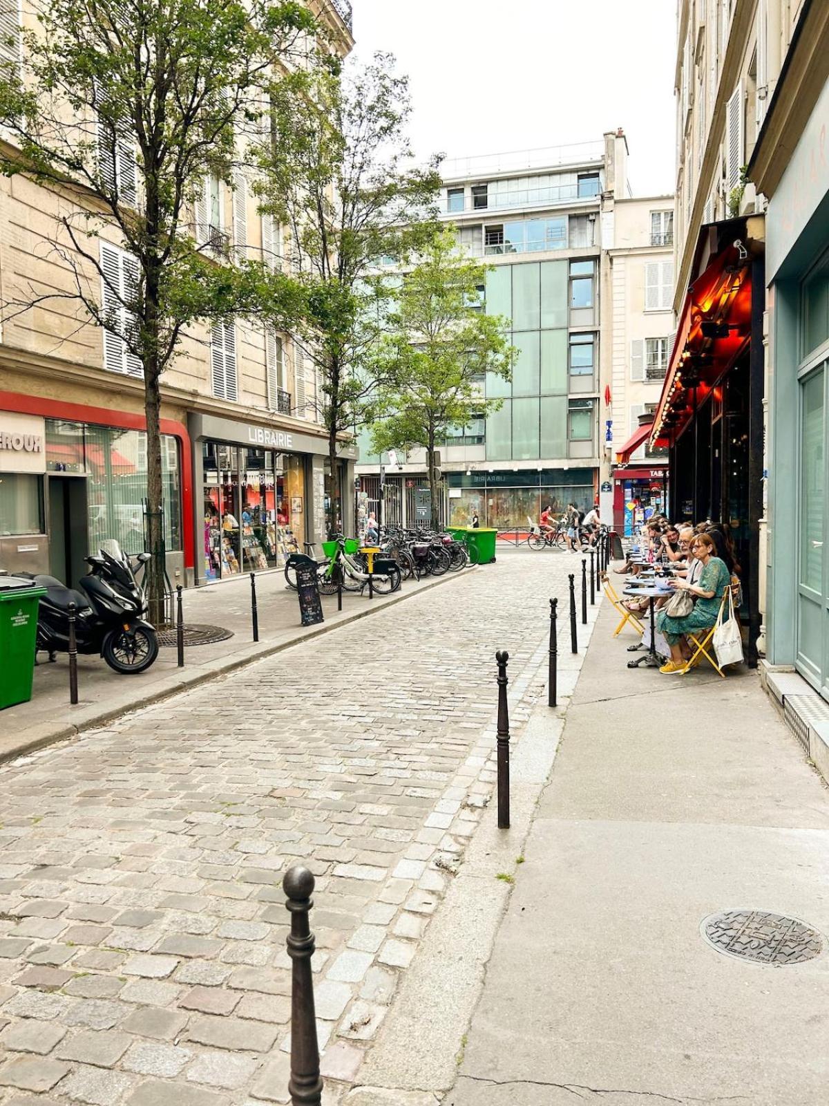 Bastille Hideaway