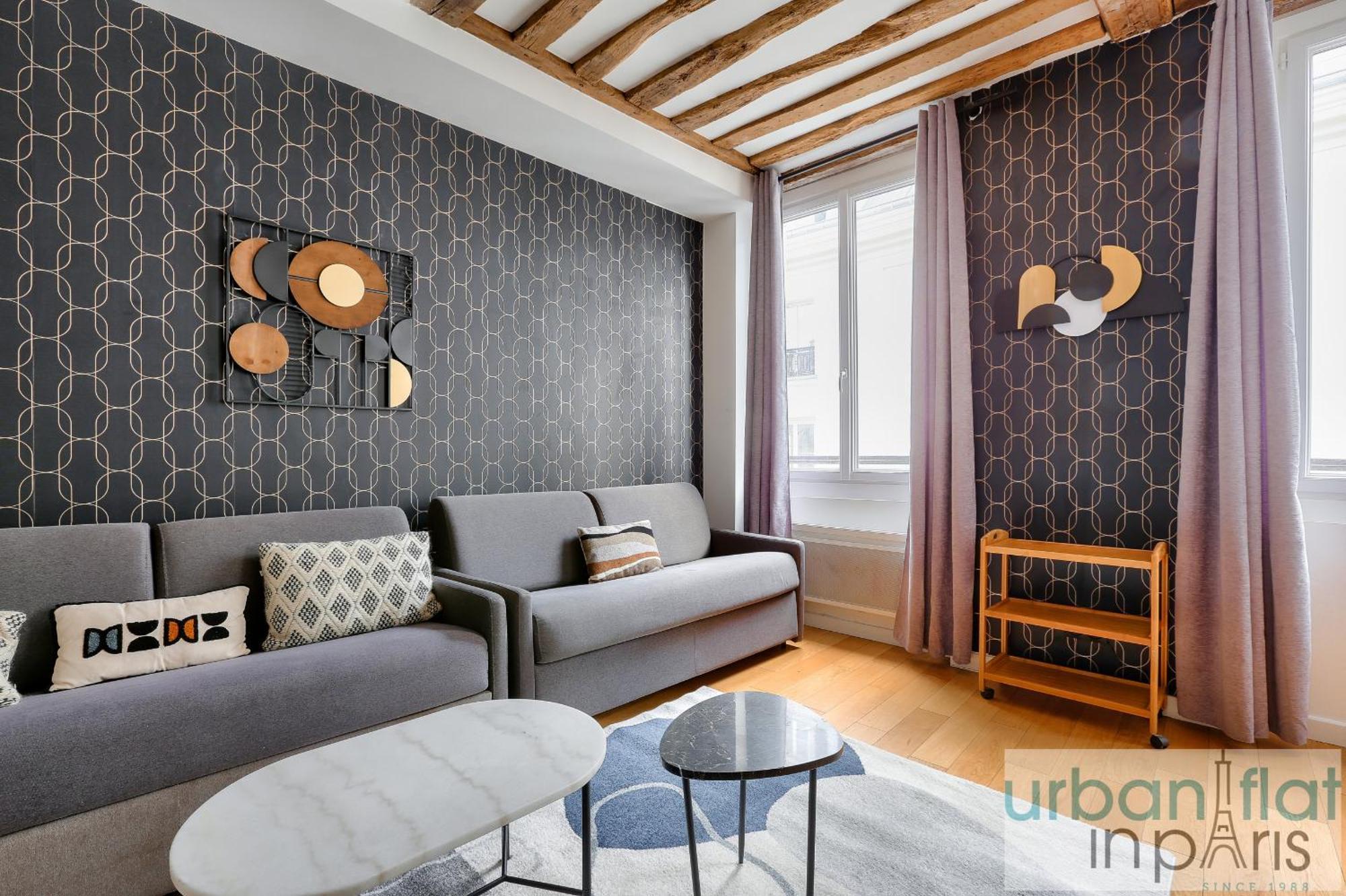 Urban Flat 96 - 1 Bedroom Aboukir Apartment Paris