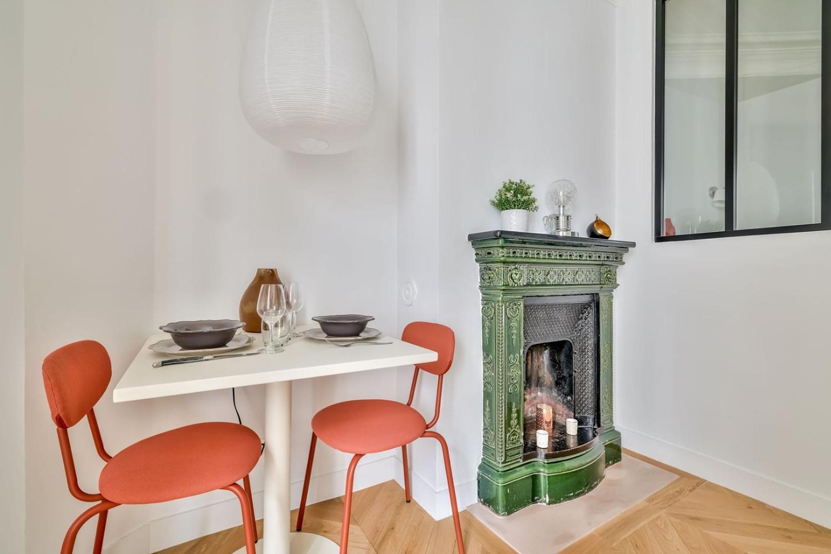 Apartment A Pied : Folies Bergere Et Grands Boulevards *