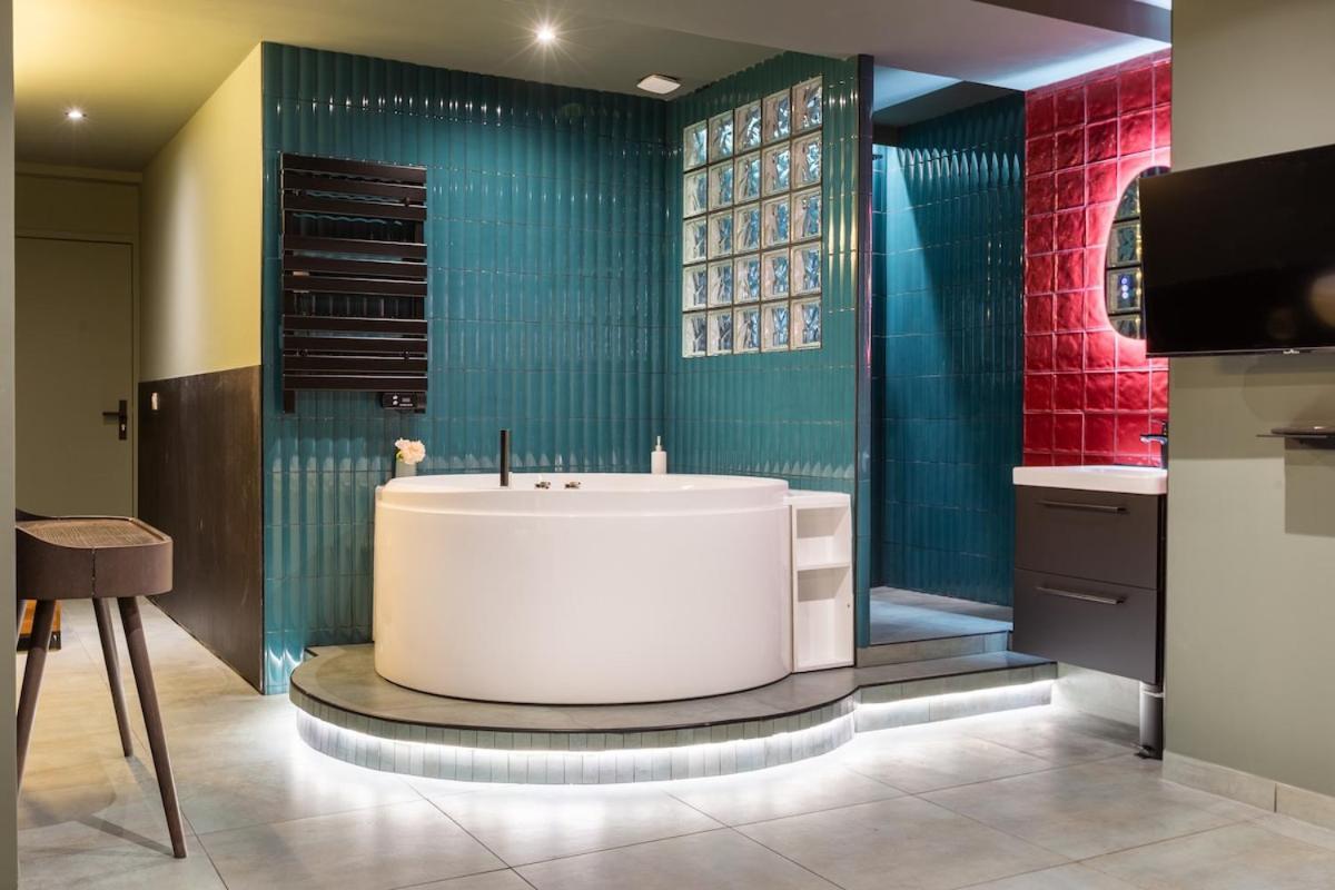 Apartment Arc De Triomphe Romantic Jacuzzi Emeraude