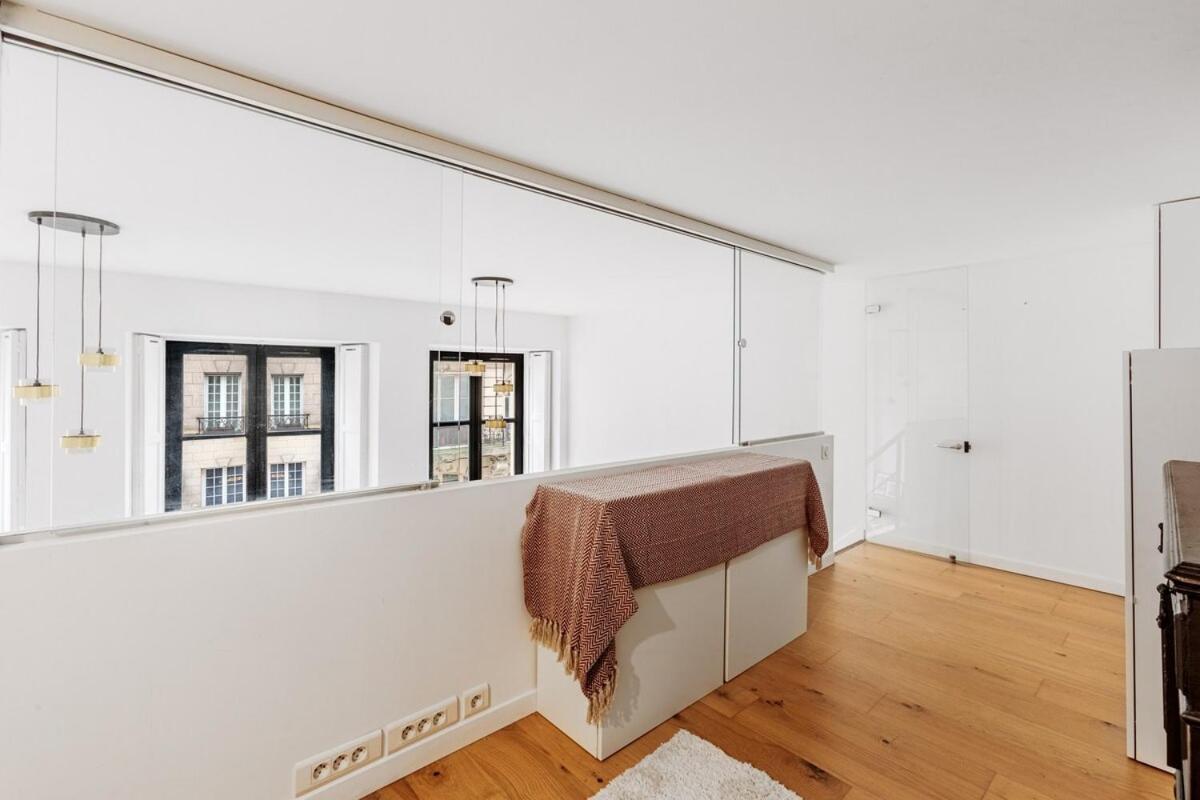 Apartment Beautiful Loft Duplex 6p Ac Heart Of Marais Paris