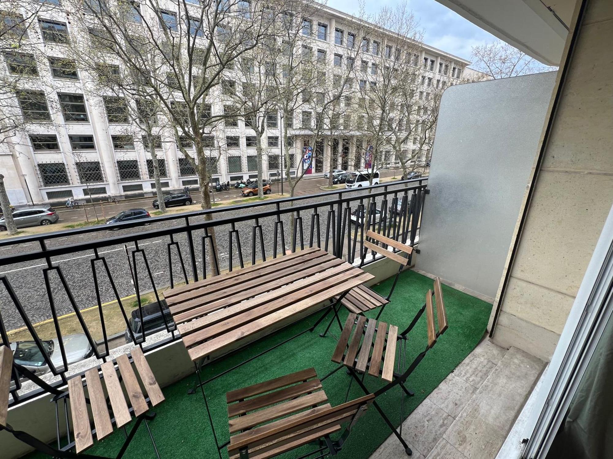 Tour Eiffel 120 M2 Apartment *