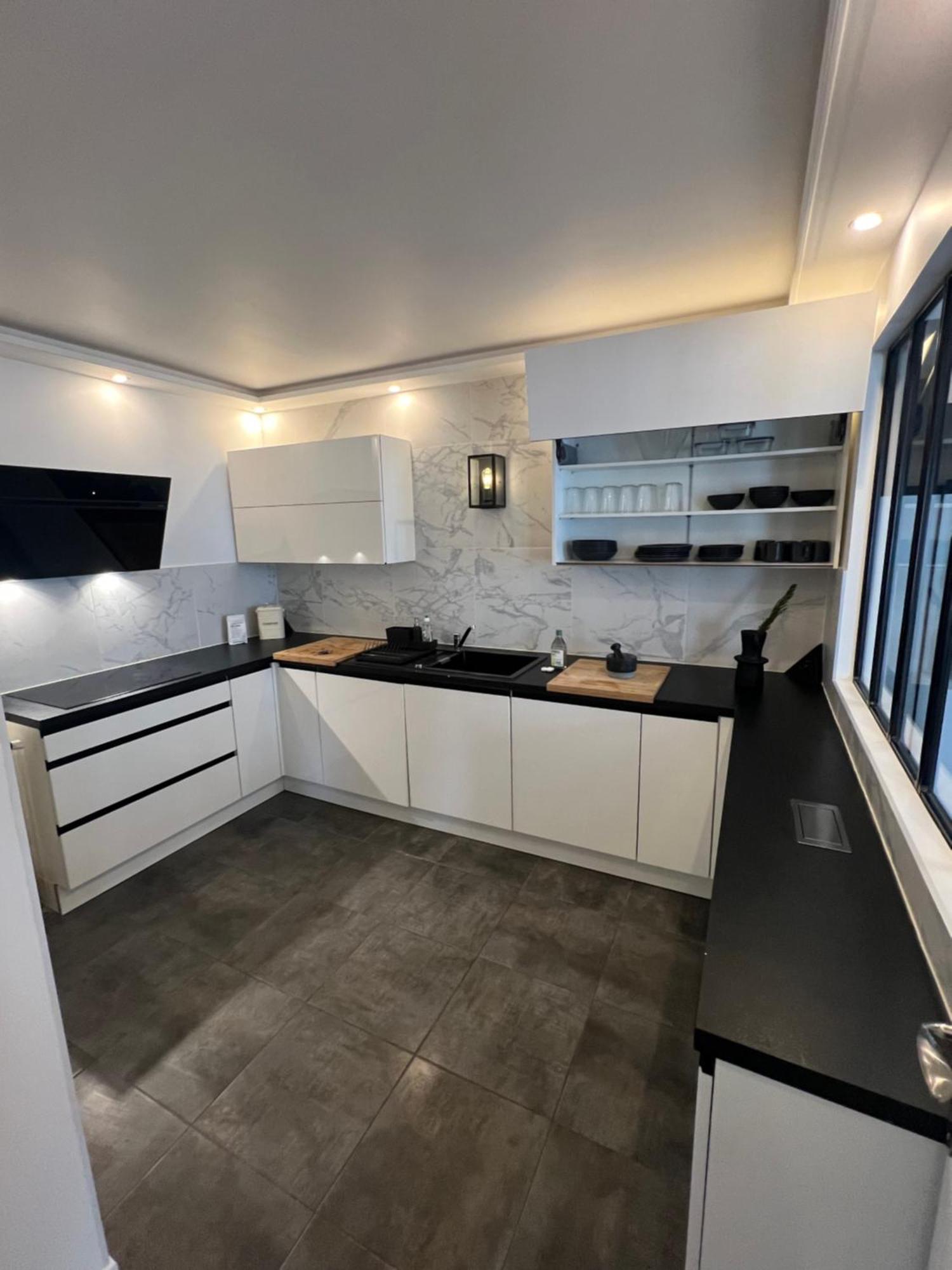 Tour Eiffel 120 M2 Apartment *