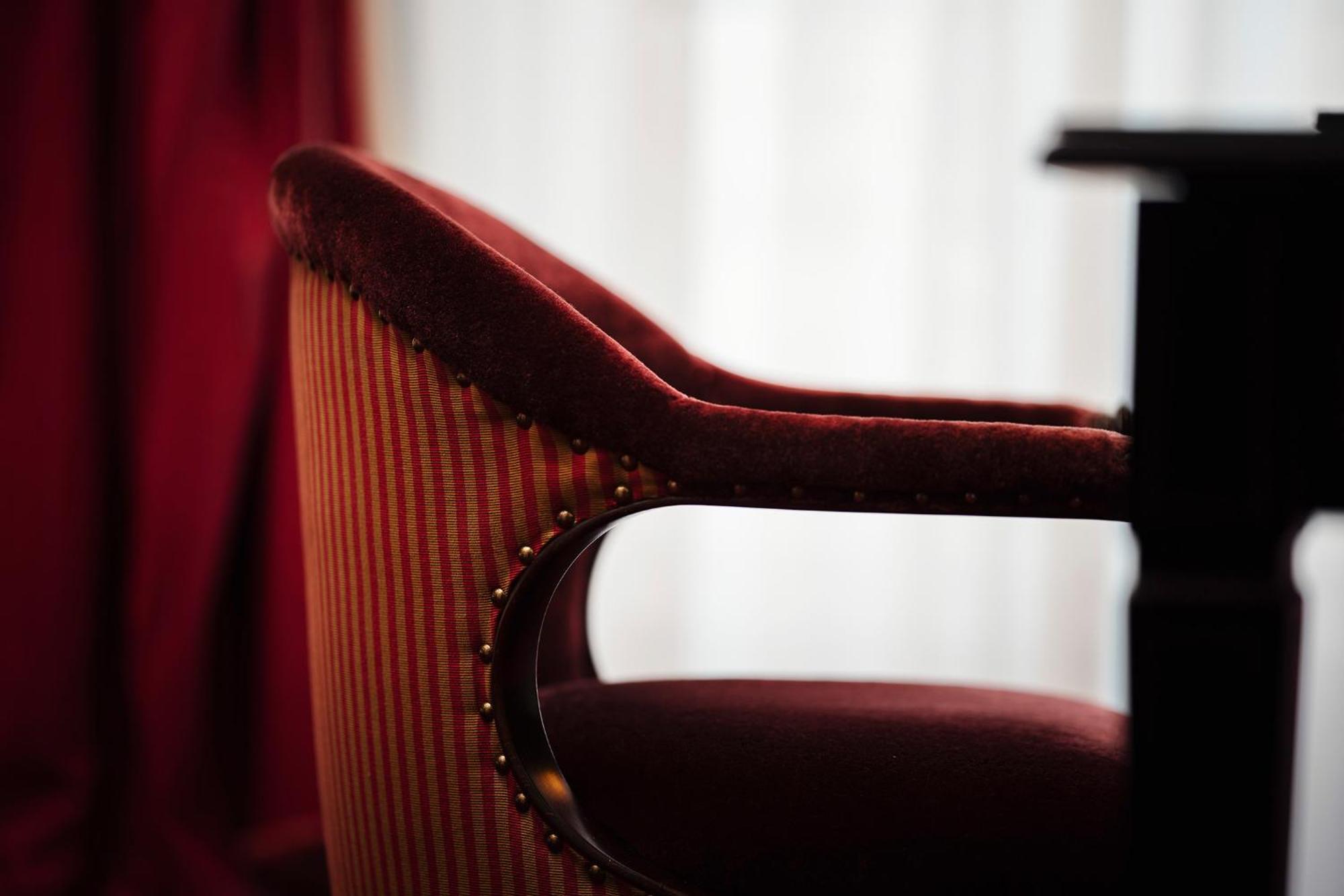 Maison Athénée 4* Paris