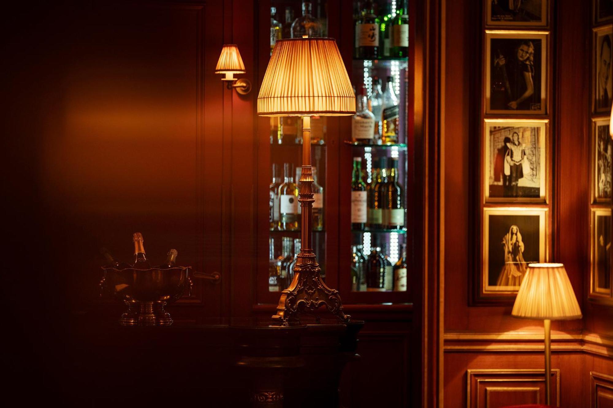 Maison Athénée Hotel 4*