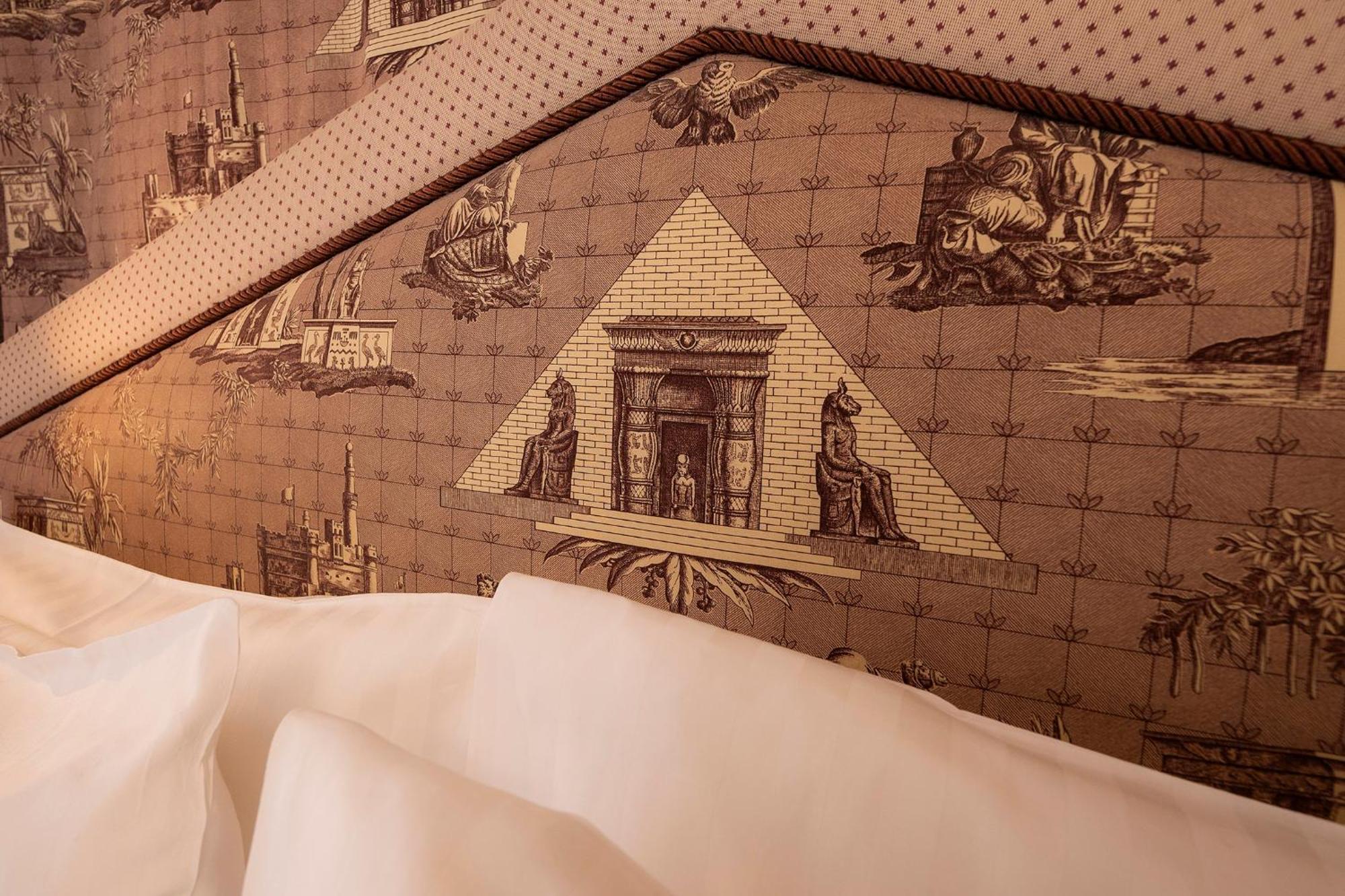 Maison Athénée Hotel