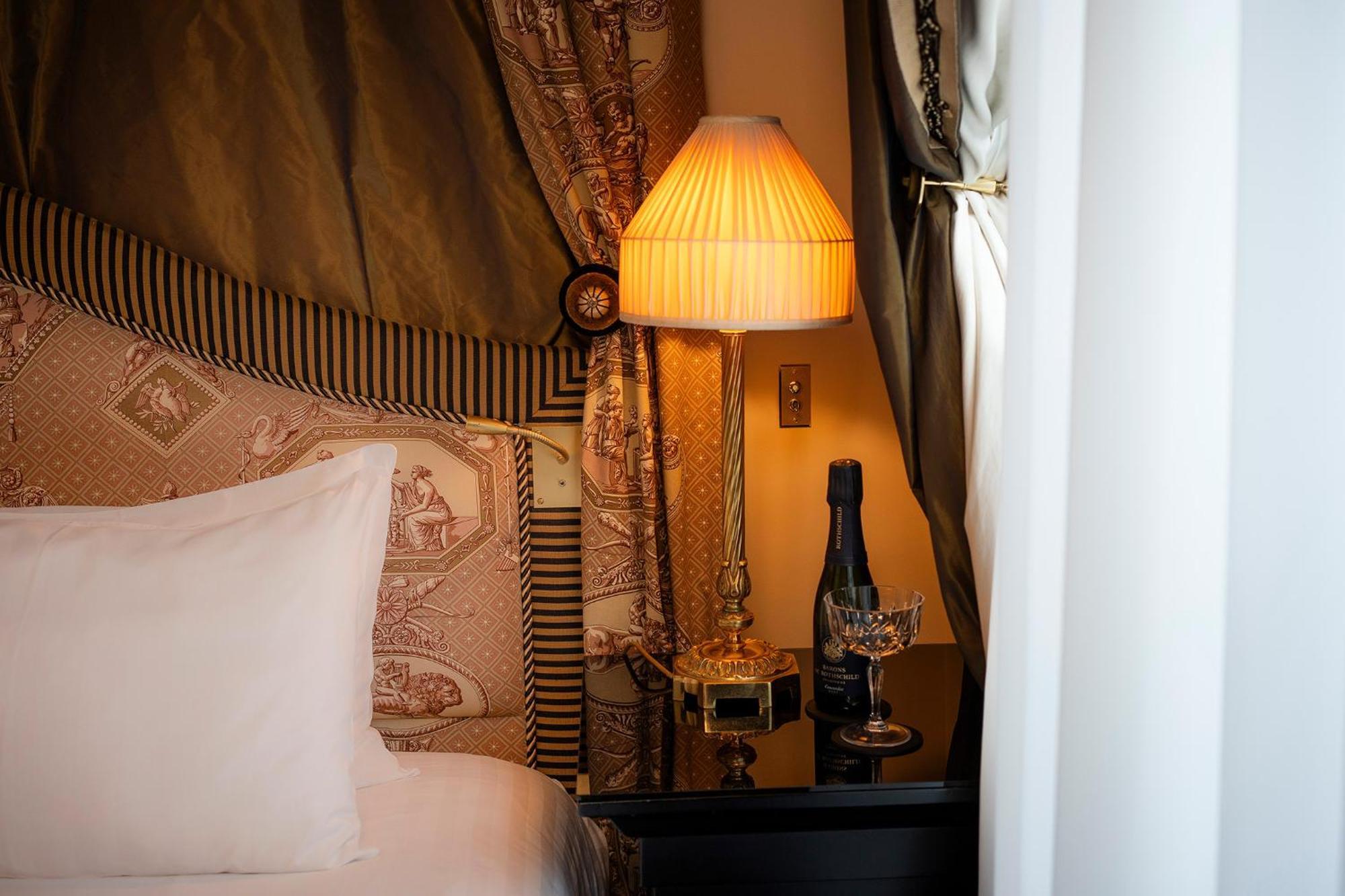 Maison Athénée Hotel Paris
