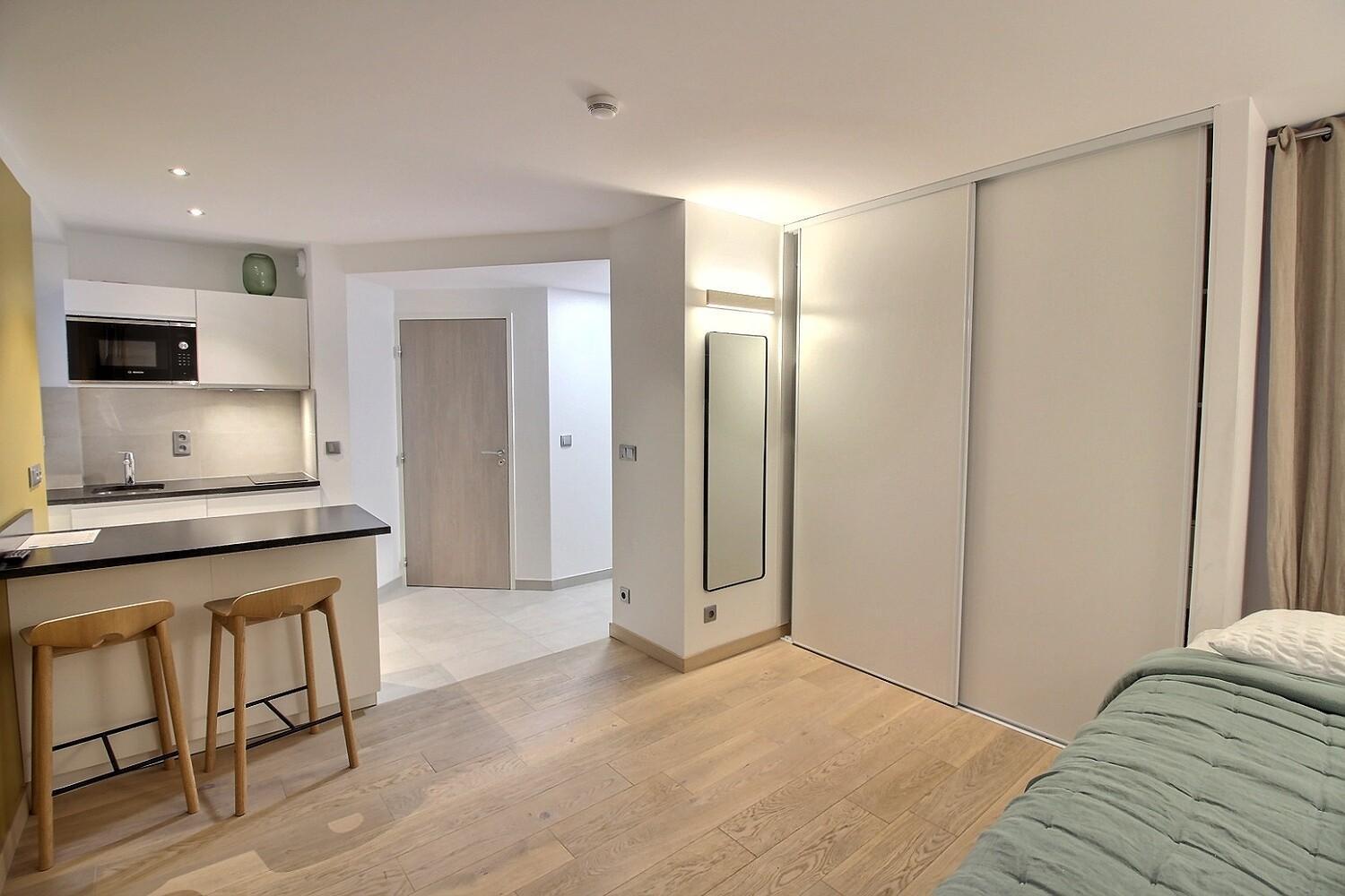 Parisian L Montmartre Apartment Paris