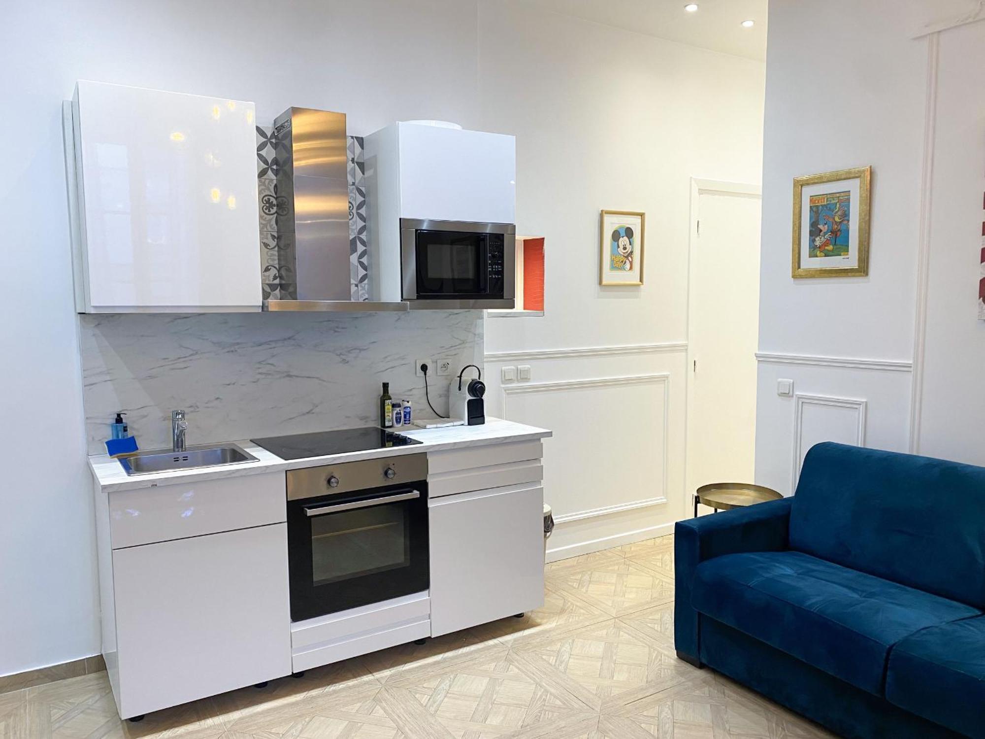 Urban Flat 72 - Pretty 3 Bedroom Flat - Triangle D Or Apartment