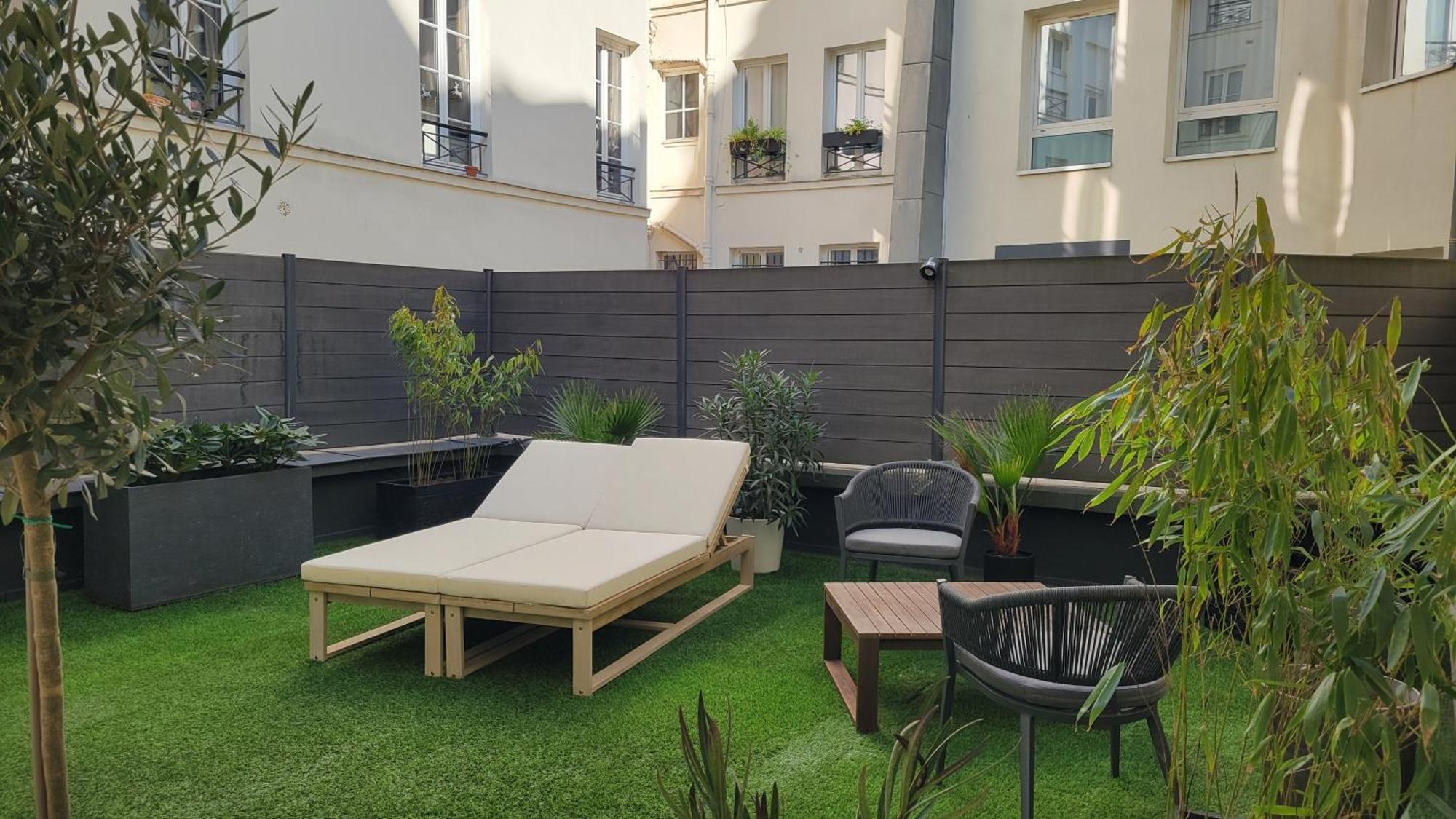 L'empire - Louvre Hotel 4*