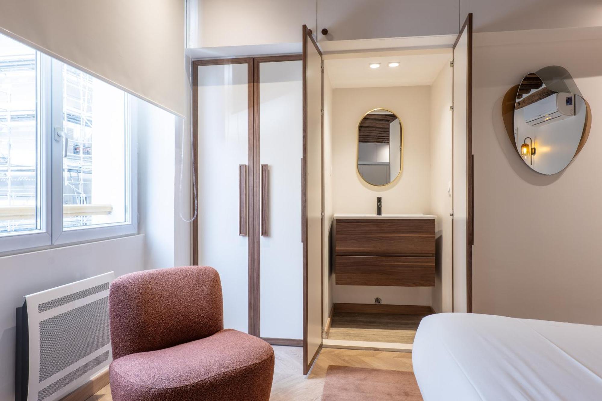 Apartment Holidaysinparis - Bourg Tibourg *