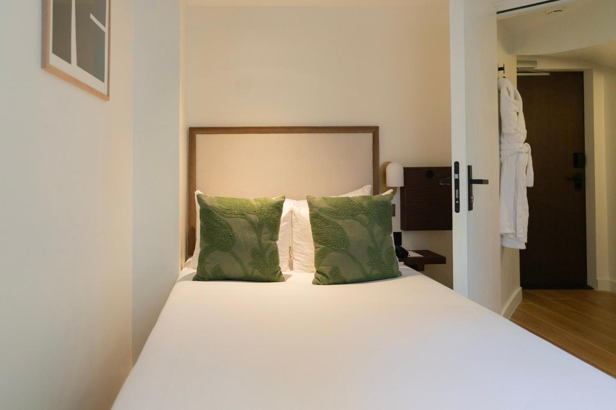Hotel Le Lampika Paris