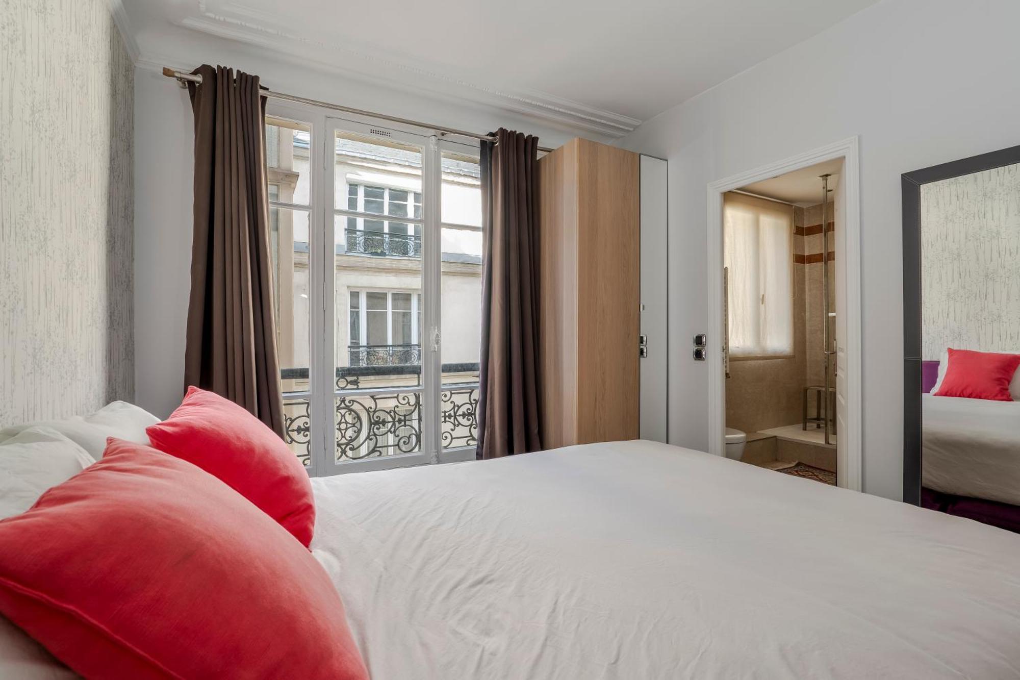 Apartment 4 Bedroom Avenue Kleber Paris