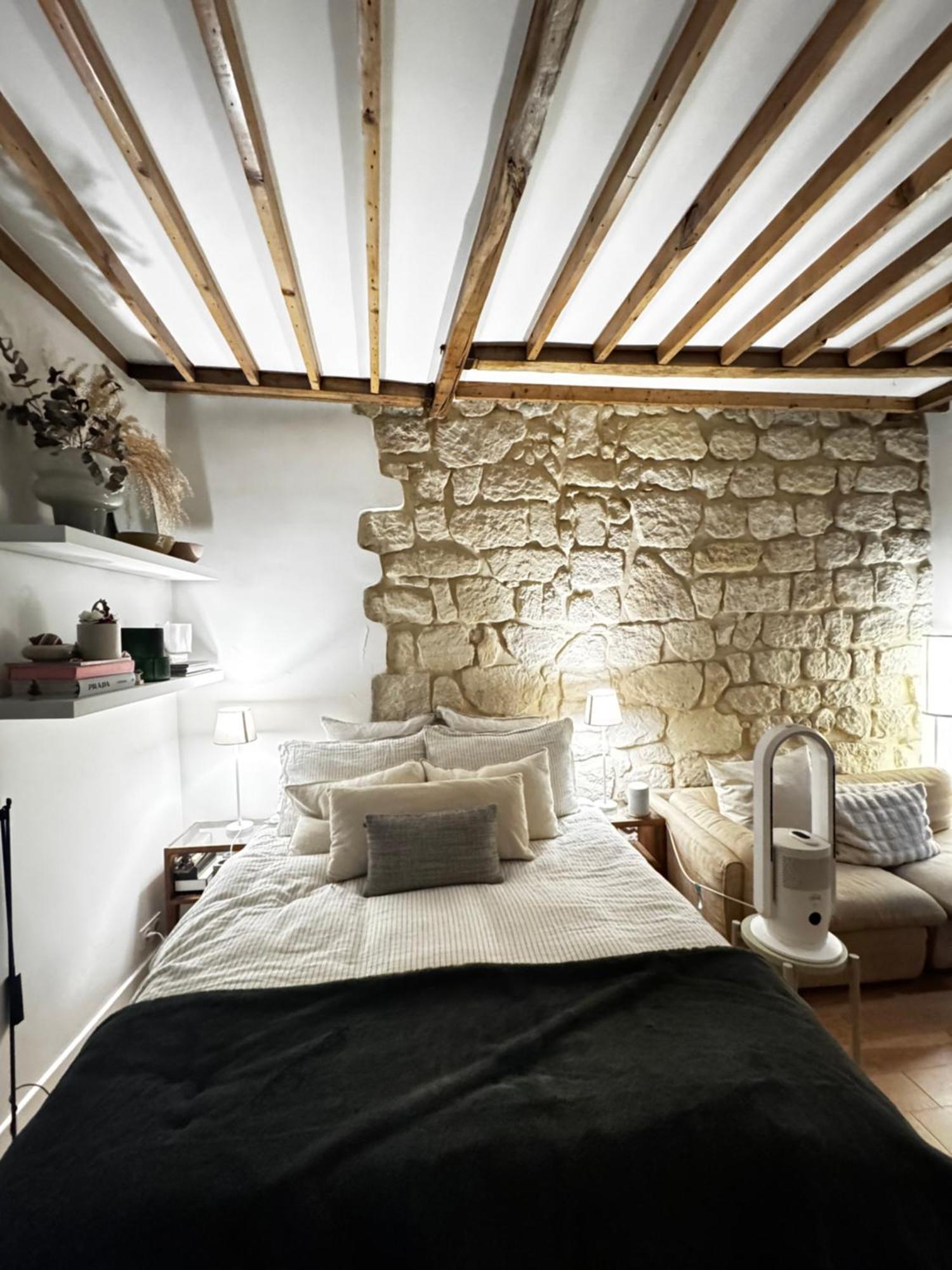 Beautiful In Apartment Paris