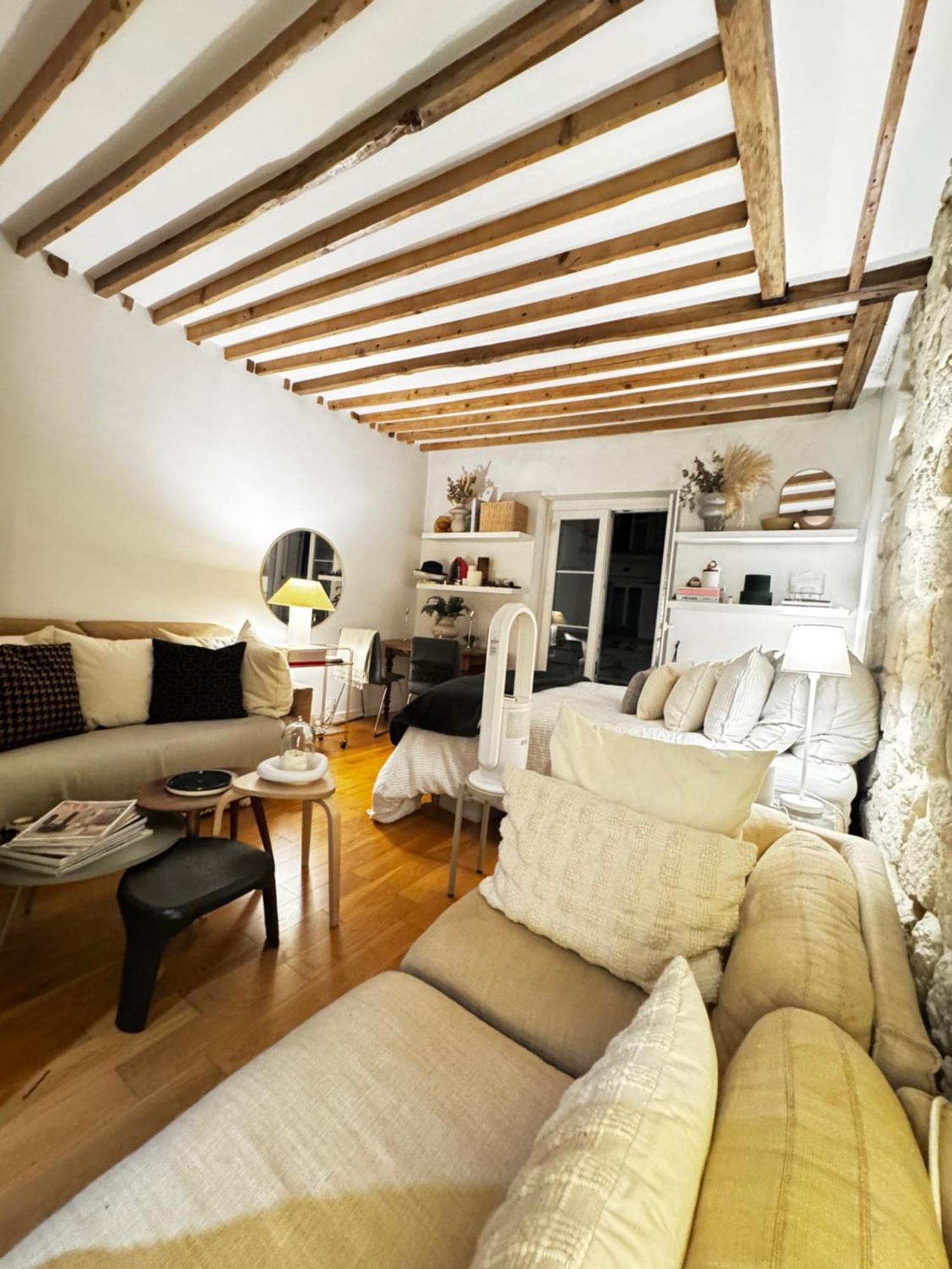 Apartment Beautiful In *
