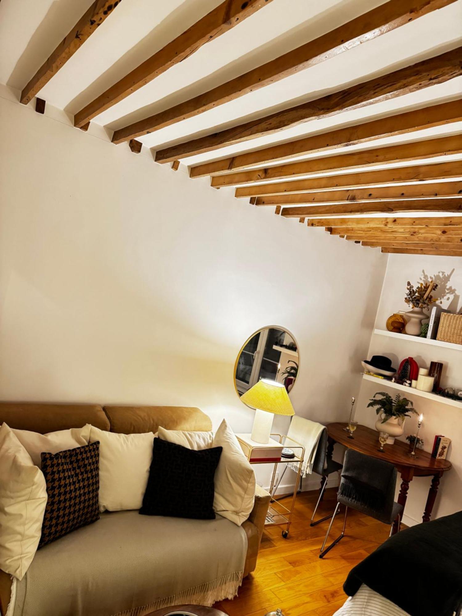 Beautiful In Apartment *