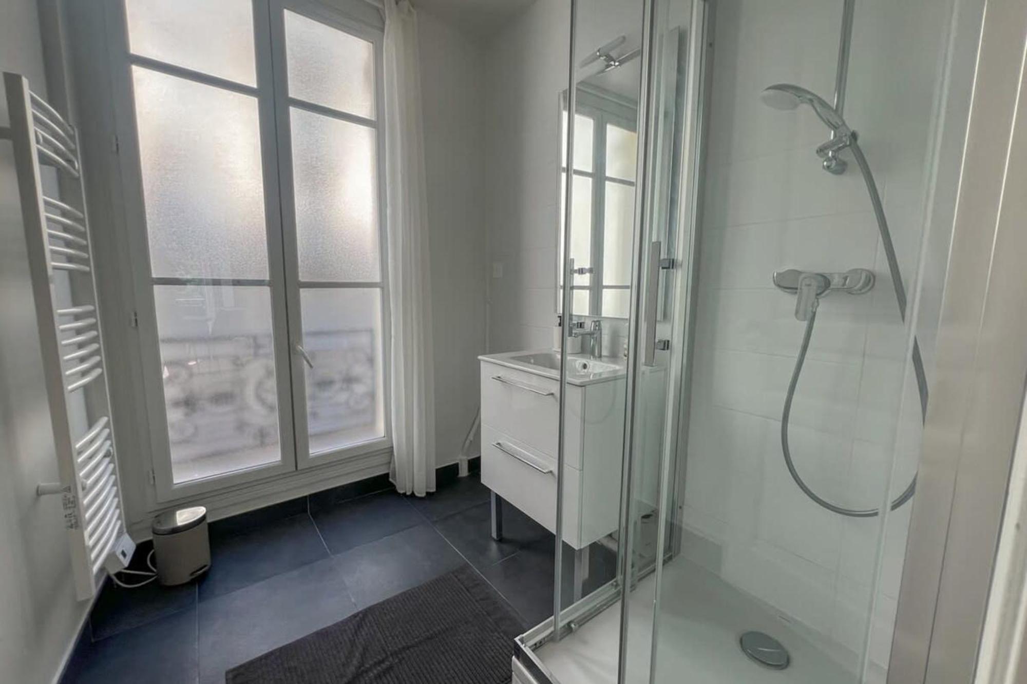 Flexliving - Whole House - 18 Apartment