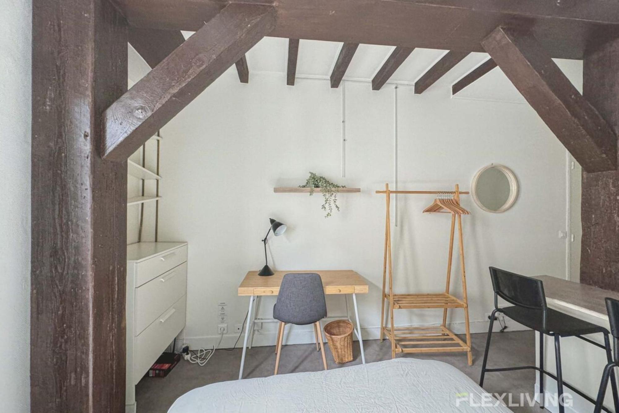 Flexliving - - Tunis * Paris