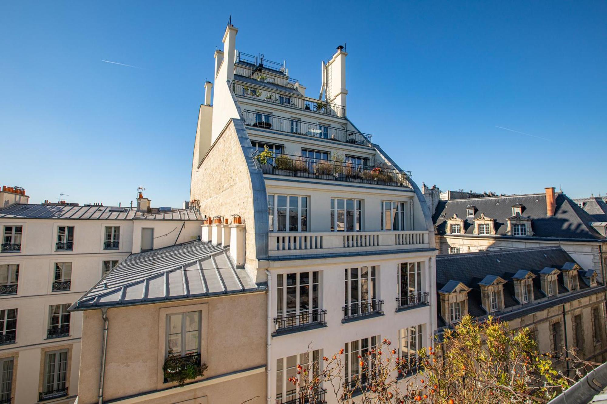 Parisian 394 2 Chatelet - Les Halles
