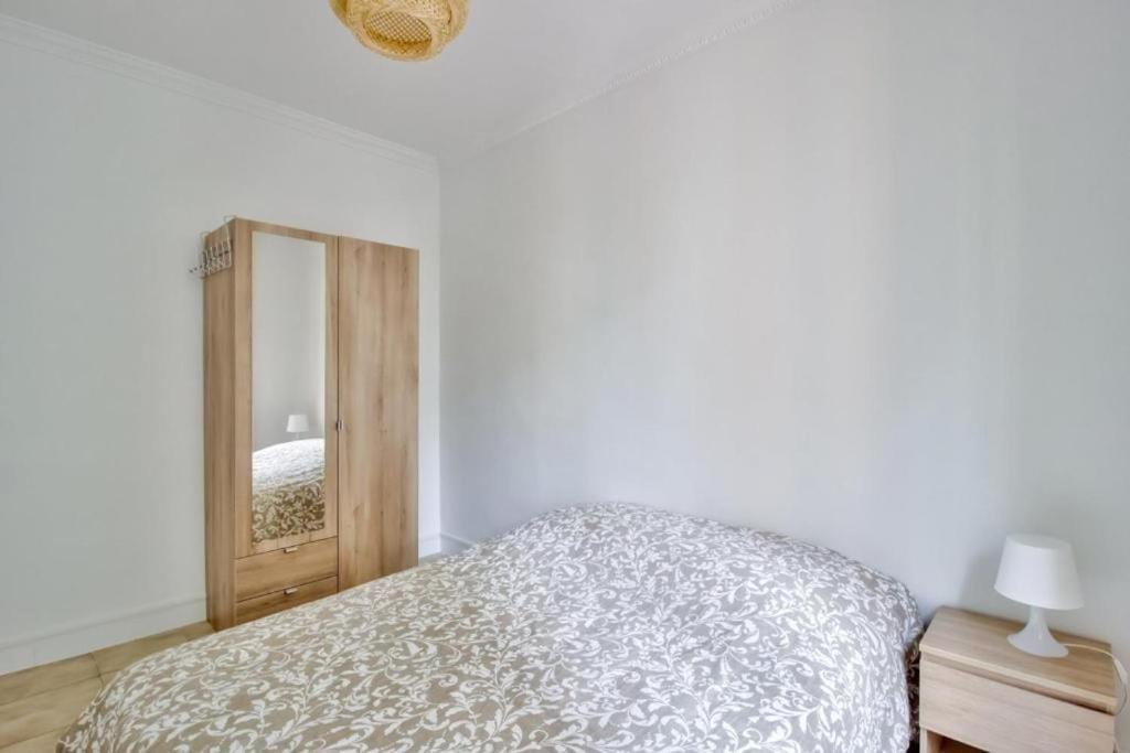 Flat Jules Joffrin Station And Clignancourt Apartment Paris