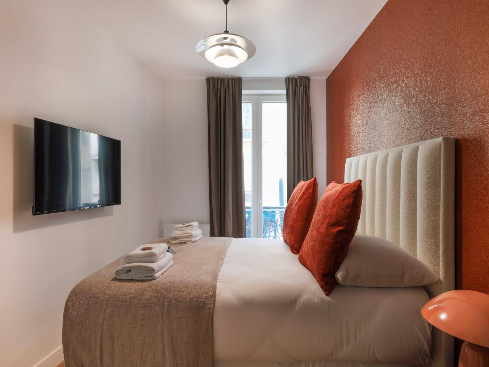 Magnificent - 4br 10p - Arc De Triomphe *